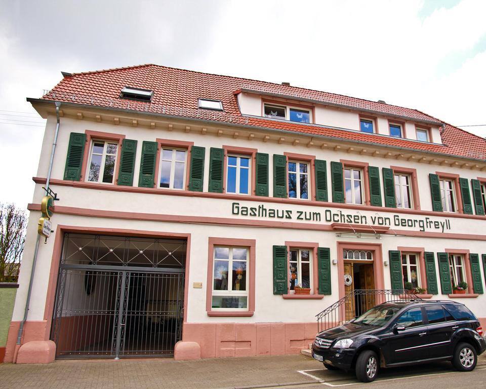 Gasthaus Zum Ochsen Hochstadt  Exterior foto